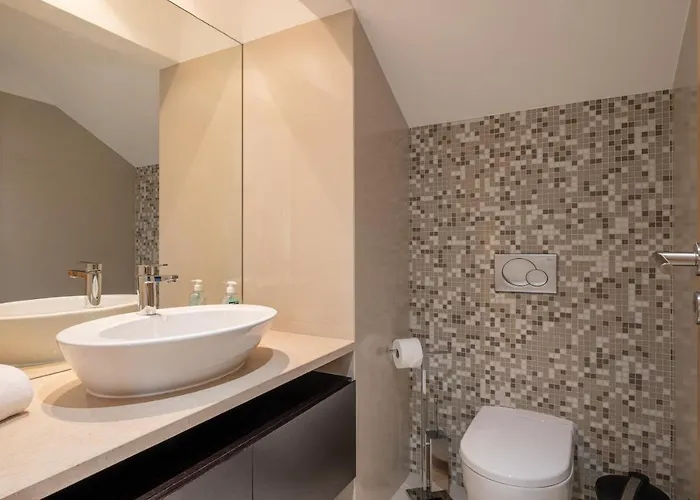 Sibling 2 * Vilamoura