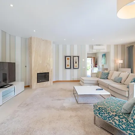 Sibling 2 Villa Vilamoura